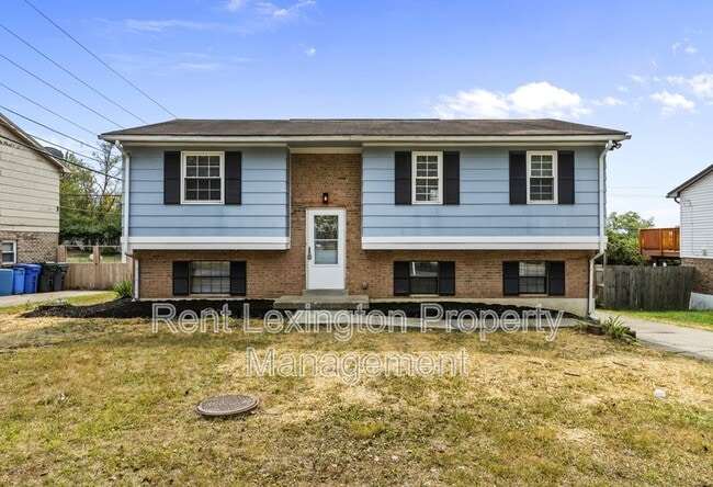 property at 3609 Sundart Dr