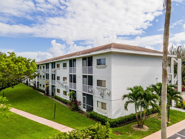 Westview Commons in Davie, FL - Foto de edificio - Building Photo