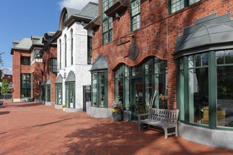 Bedford Square in Westport, CT - Building Photo - Building Photo