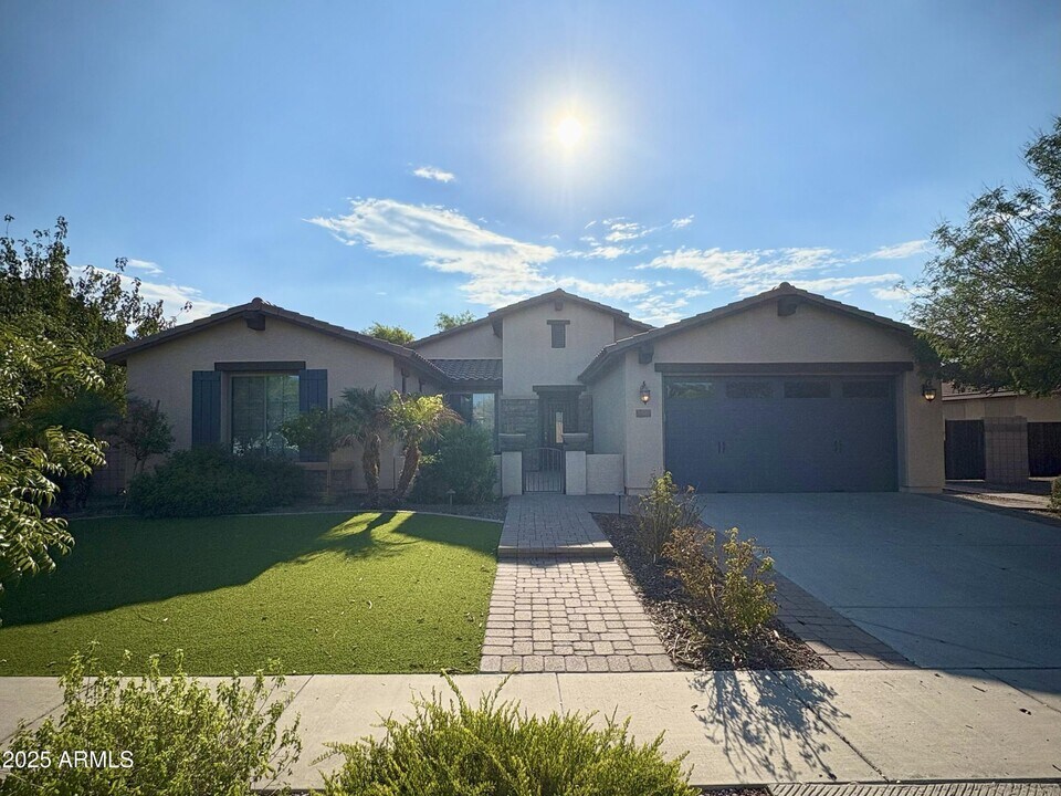 4810 S California Pl in Chandler, AZ - Building Photo