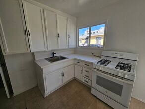 8775 Tilden Ave in Panorama City, CA - Building Photo - Building Photo