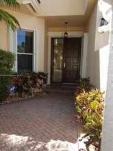 3772 NE 207th Terrace in Aventura, FL - Building Photo - Building Photo