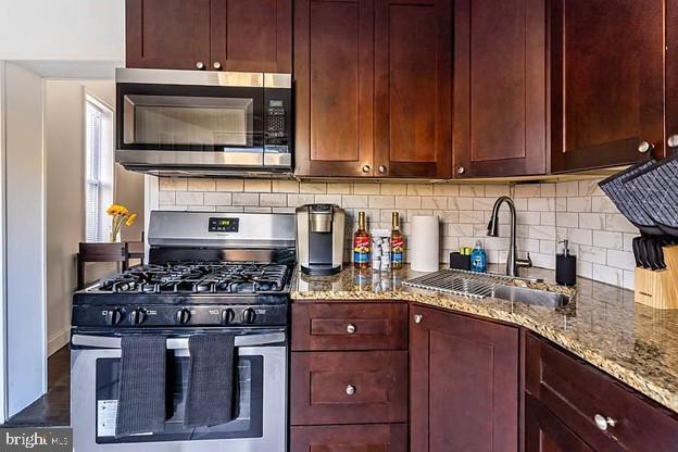 6139 Larchwood Ave in Philadelphia, PA - Building Photo - Building Photo