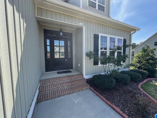 56 Reed Dr. in Zebulon, NC - Building Photo - Building Photo