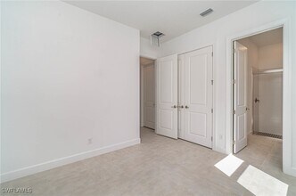 11910 Molto Dr in Ft. Myers, FL - Building Photo - Building Photo