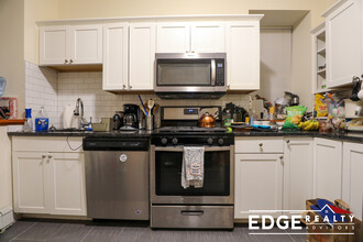 145 Highland St, Unit 1 in Boston, MA - Building Photo - Building Photo