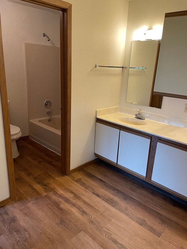 520 14th St S in St. Cloud, MN - Building Photo - Building Photo