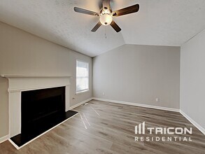 321 Autumn Lake Dr in Mcdonough, GA - Building Photo - Building Photo