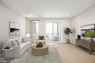 4768 Sully Pt Ln in Chantilly, VA - Building Photo - Building Photo