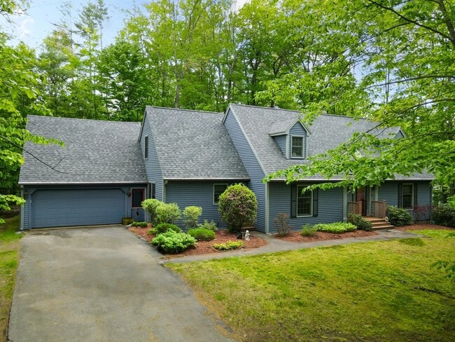 property at 39 Robertson Dr