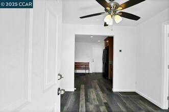 2381 Monterey Ave in Martinez, CA - Building Photo - Building Photo