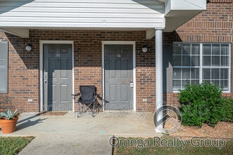 Ridge View Apartments in Columbiana, AL - Building Photo - Building Photo