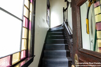 142 Calumet St, Unit 2 in Boston, MA - Foto de edificio - Building Photo