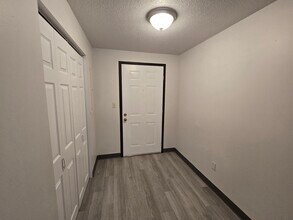 147 Rawson Rd in Quincy, MA - Building Photo - Building Photo