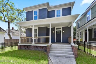 34 E 4th St in Jacksonville, FL - Building Photo - Building Photo
