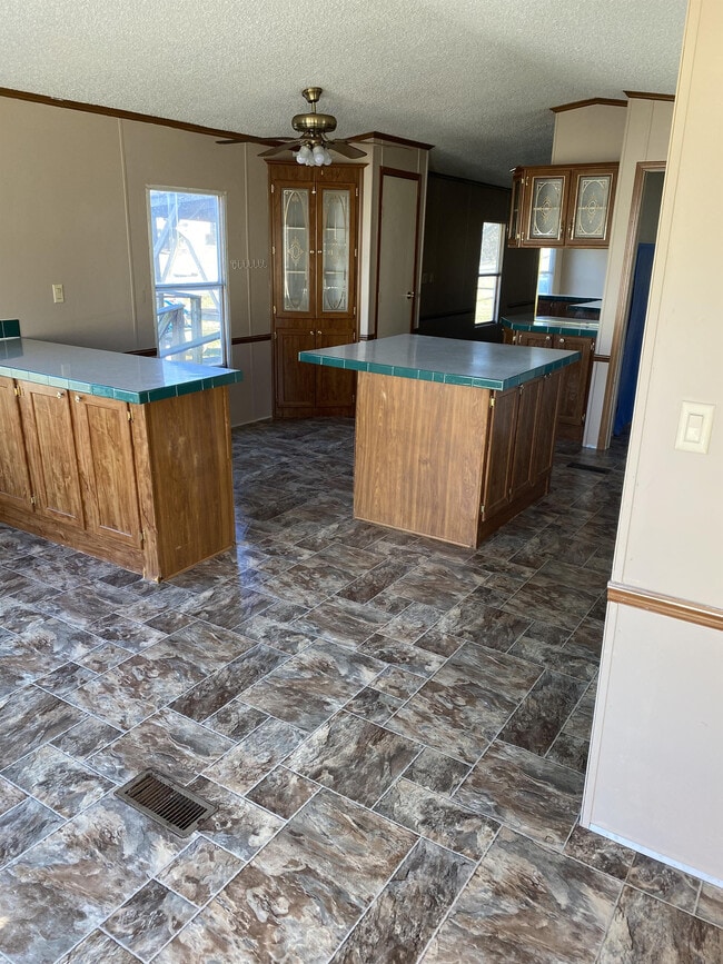 307 Piper Dr in Bardstown, KY - Building Photo - Building Photo