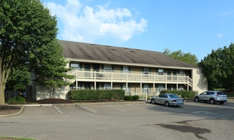 Apartments For Rent In 43229 Columbus Oh From 500 Kilborough Apartments