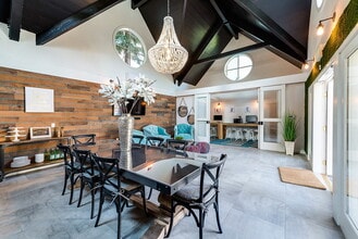 Willow Lake in San Jose, CA - Foto de edificio - Building Photo