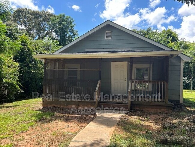 property at 1337 N 9th St
