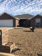 2125 Hayes in Portales, NM - Building Photo - Building Photo