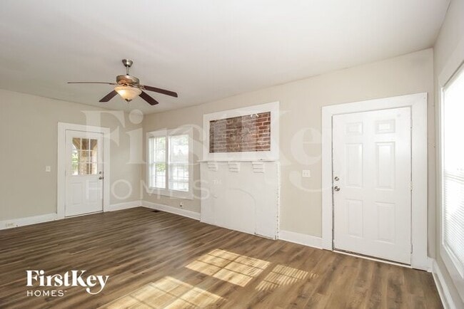 1387 Beecher St SW in Atlanta, GA - Building Photo - Building Photo