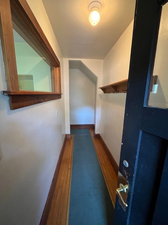 1212 Vilas Ave, Unit Unit 1 in Madison, WI - Building Photo - Building Photo