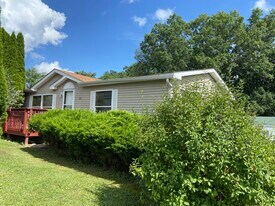 212 Silver Rd in Beaver, WV - Building Photo