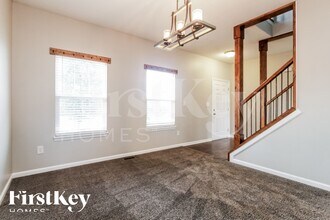 10463 Hunters Crossing Blvd in Indianapolis, IN - Building Photo - Building Photo