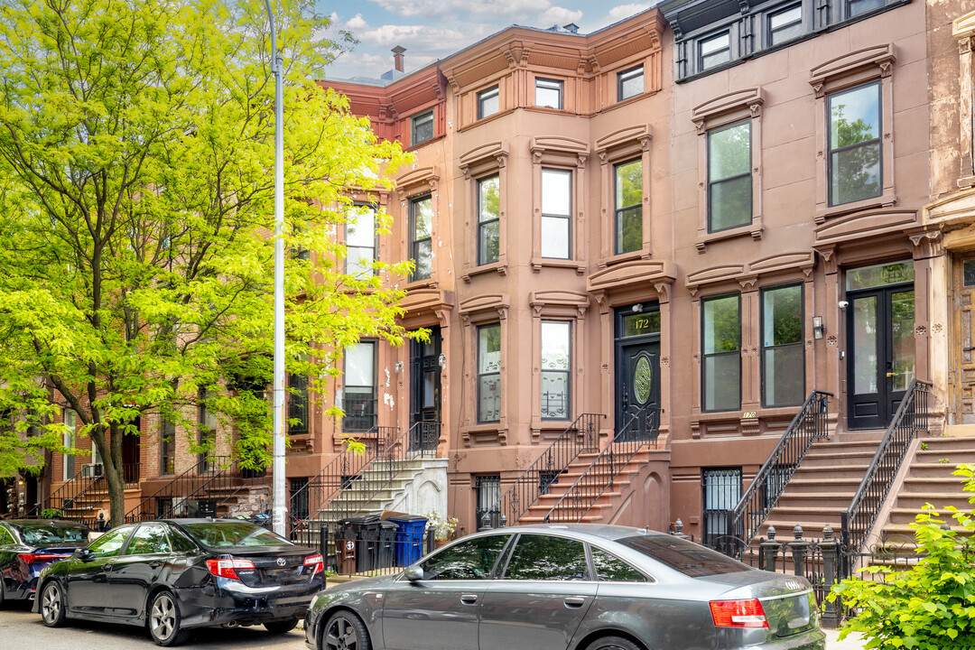 174 Herkimer Street in Brooklyn, NY - Foto de edificio