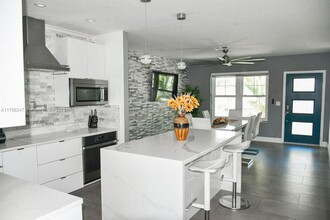 420 SE 15th Ave in Pompano Beach, FL - Building Photo - Building Photo