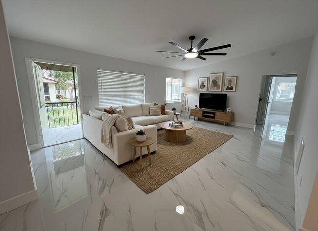 4969 Sable Pine Cir in West Palm Beach, FL - Building Photo - Building Photo