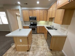 914 Oxford Ln in Brentwood, CA - Building Photo - Building Photo