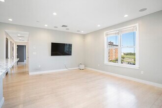 45 Vinton St in Boston, MA - Building Photo - Building Photo