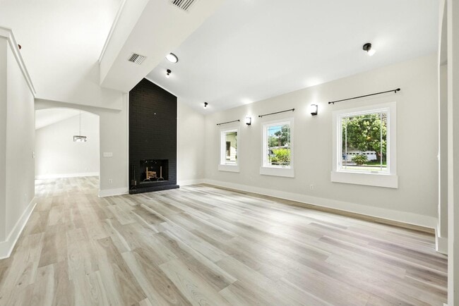 property at 5432 Grove Ave