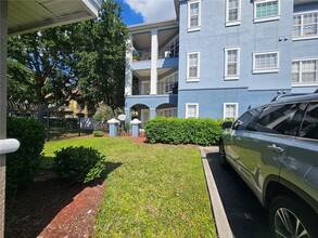3621 Conroy Rd in Orlando, FL - Foto de edificio - Building Photo