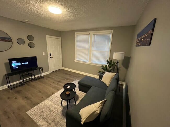 property at 1222 18th Pl NE