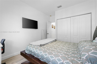 849 SW 148th Pl in Miami, FL - Foto de edificio - Building Photo