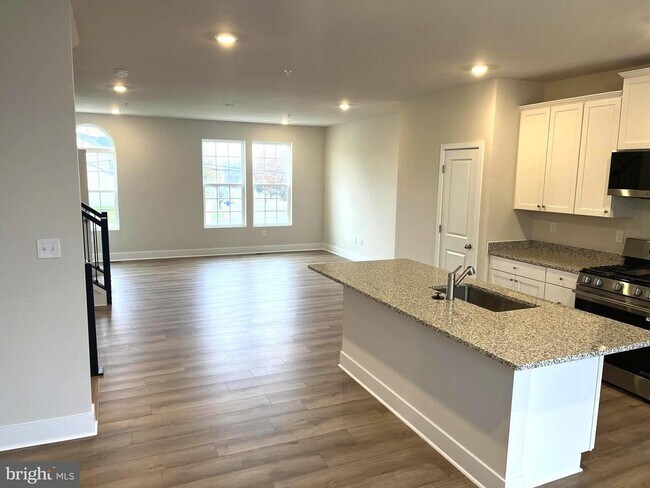 property at 7618 Johnnycake Rd