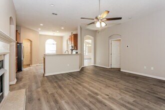 3146 Wandering Oaks Dr in Orange Park, FL - Building Photo - Building Photo