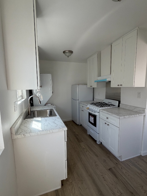 9719 Cherry St in Oakland, CA - Building Photo - Building Photo