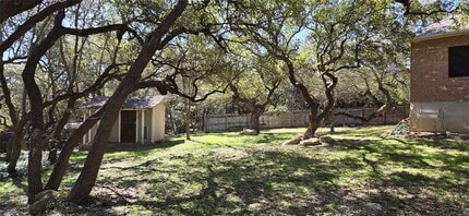 423 Vista Ridge in San Antonio, TX - Building Photo - Building Photo