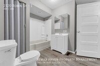 2120 Robin St photo'