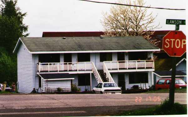 25523 Lawson St in Black Diamond, WA - Foto de edificio