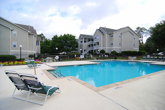 Huntington Place in Columbia, SC - Foto de edificio - Building Photo