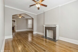 2622 W Crystal St in Chicago, IL - Building Photo - Building Photo
