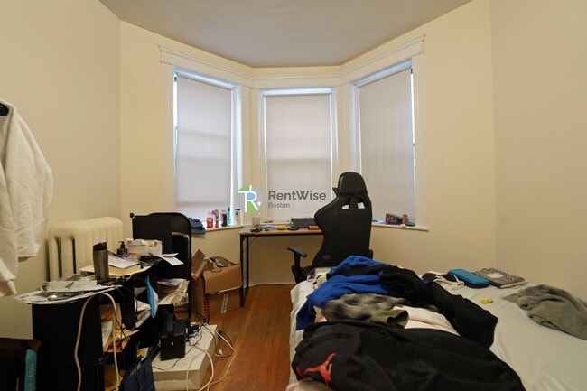 1148 Commonwealth Ave in Boston, MA - Foto de edificio - Building Photo