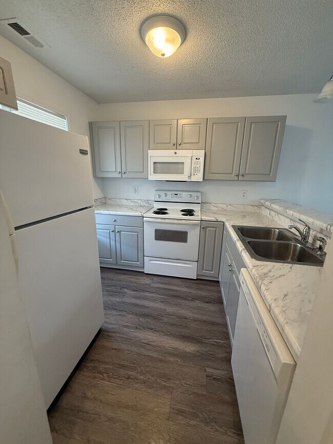 4623 McClelland Dr-Unit -K202 in Wilmington, NC - Building Photo - Building Photo