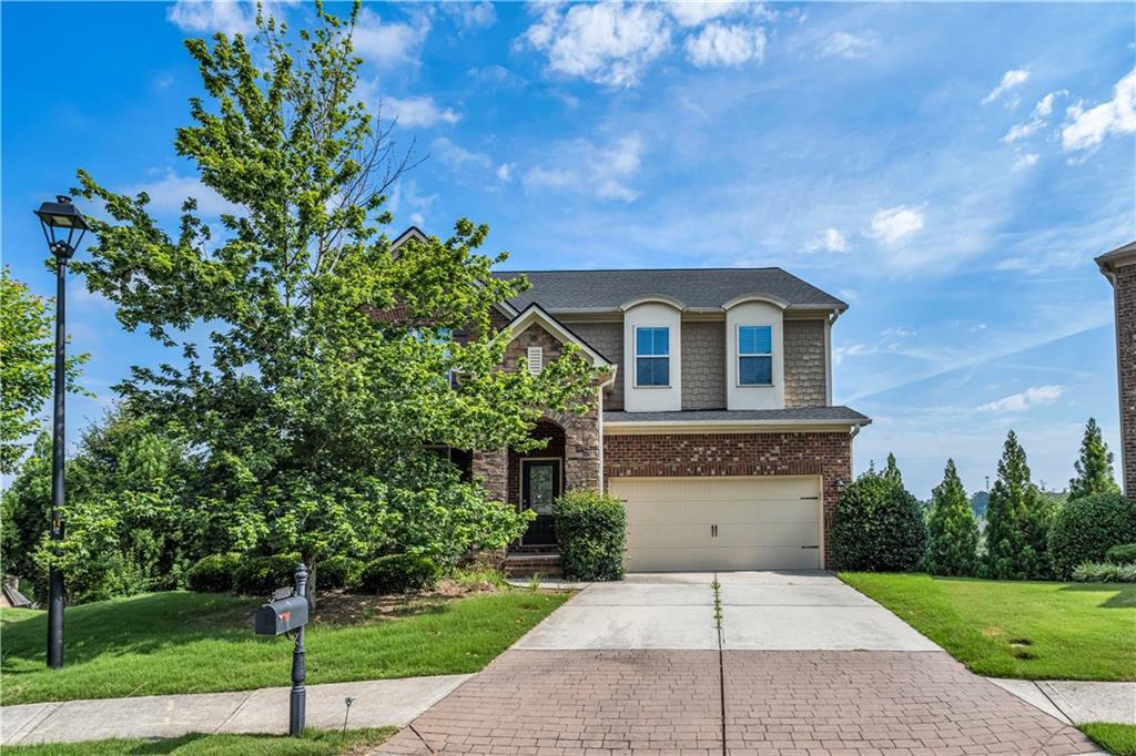 1384 Chelsea Falls Ln in Suwanee, GA - Building Photo