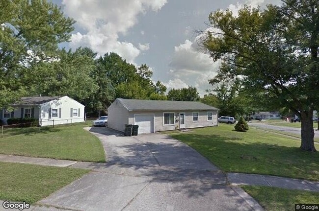 3197 Palmyra Dr