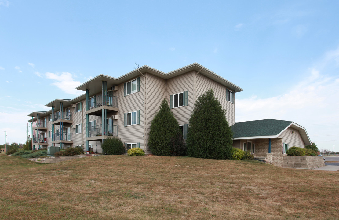 Penn Estates in Foley, MN - Building Photo